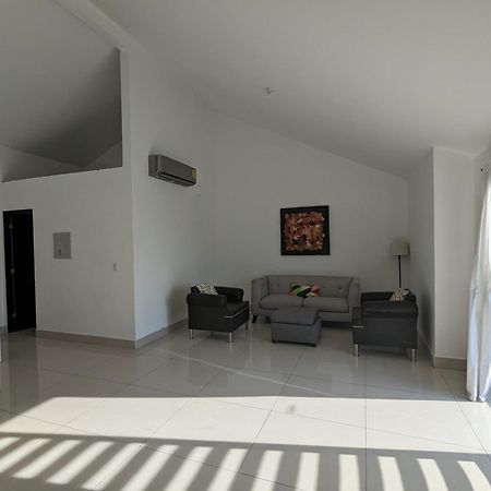Mansion Cumbres Vista Panoramica Monterrey Villa Luaran gambar